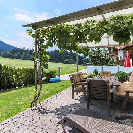 Ferienhaus Plushy Holiday In With Sauna Terrace Garden Itter